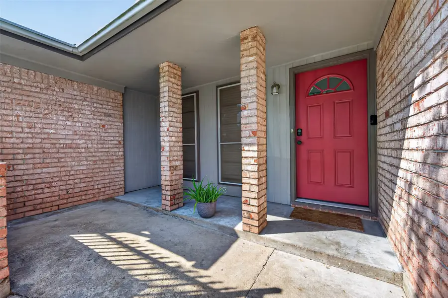 10635 Seaford Drive, Houston, TX 77089 - #2