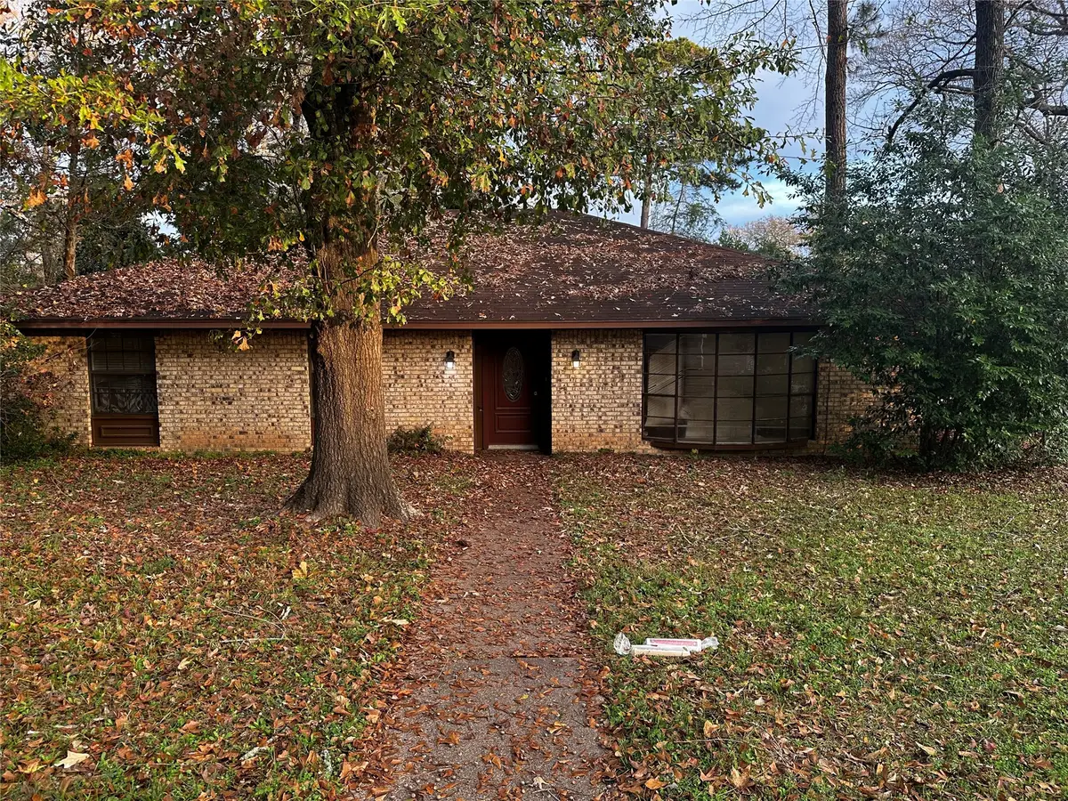 321 Olive Street, Huntsville, TX 77340 - #1