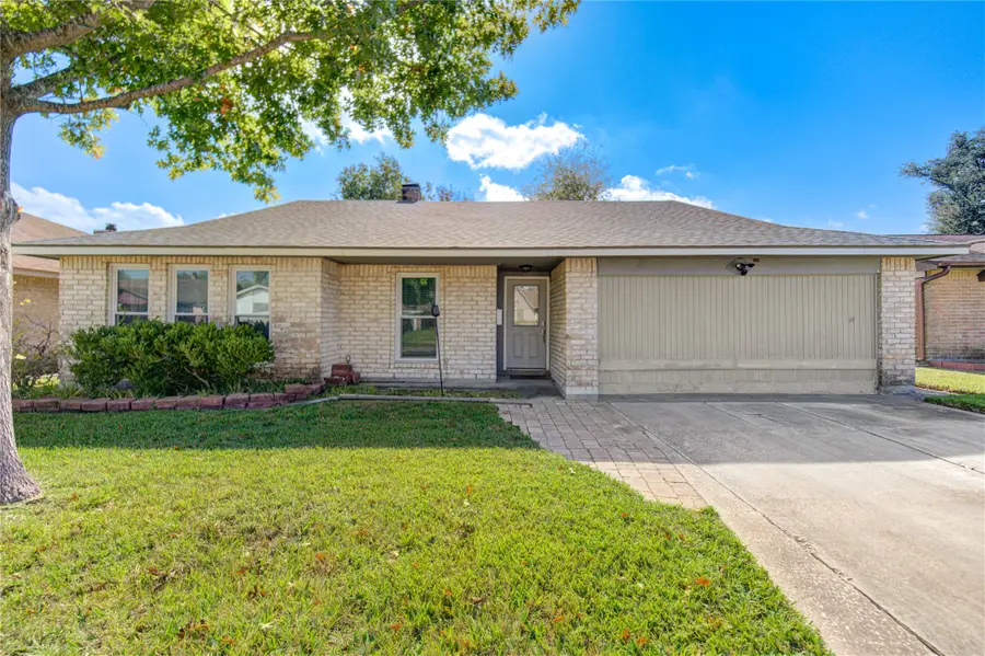 8514 Ashwyne Lane, La Porte, TX 77571 - Image #3