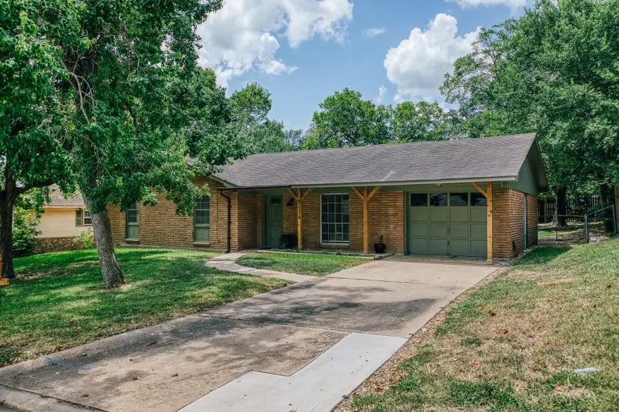 2414 Airline Drive, Brenham, TX 77833 - #2
