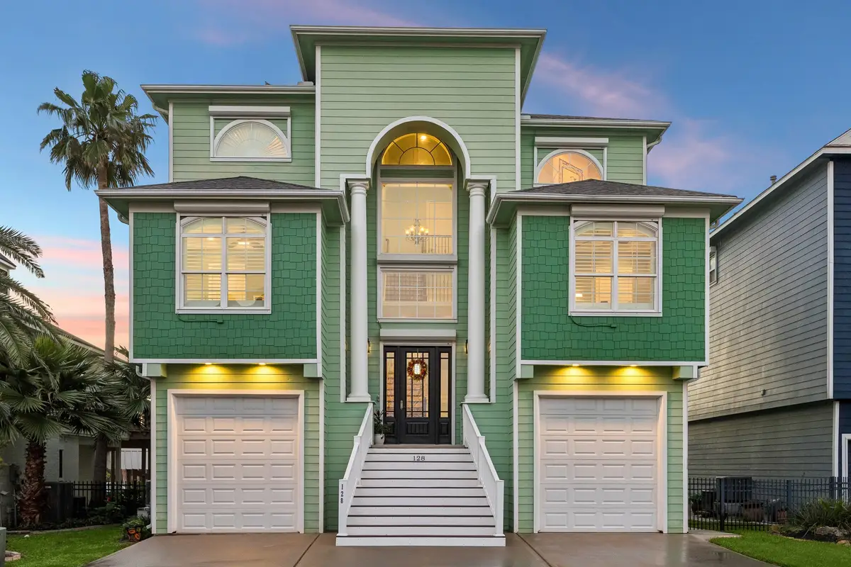 128 Starboard Drive, Dickinson, TX 77539 - #1