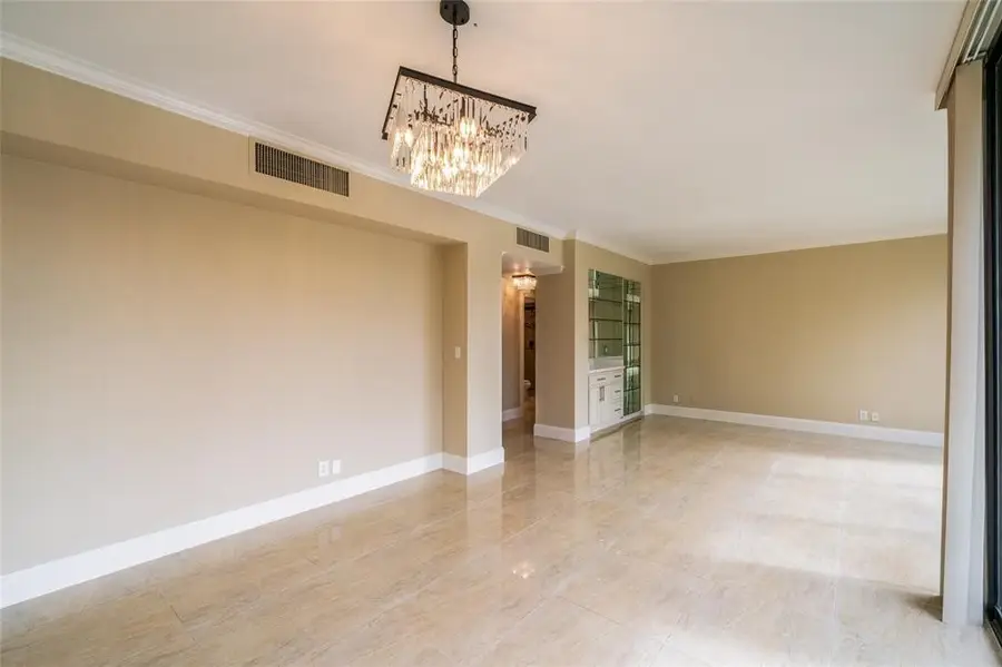 1111 Bering Drive #206, Houston, TX 77057 - #3