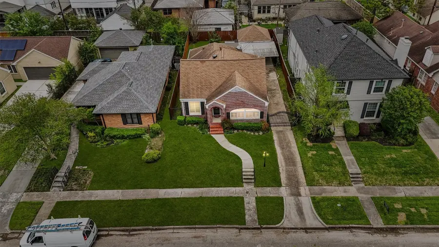 6645 Fairfield Street, Houston, TX 77023 - #3