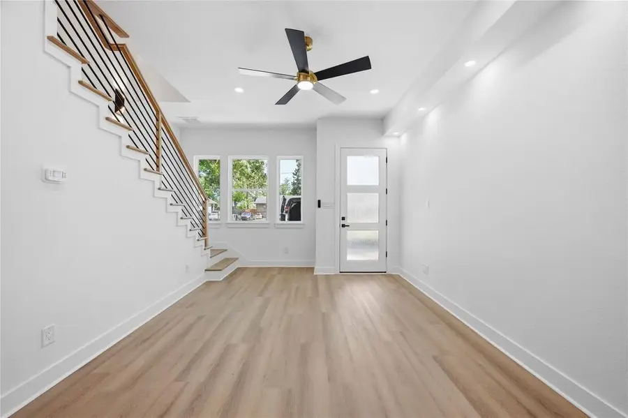 4649 Clover Street #A/B, Houston, TX 77051 - #3