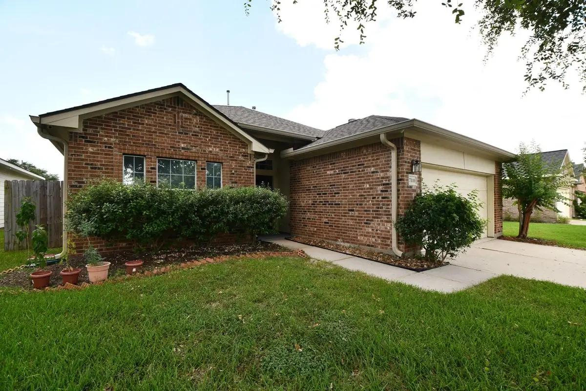 7110 Anaquitas Creek Court, Richmond, TX 77407 - #1