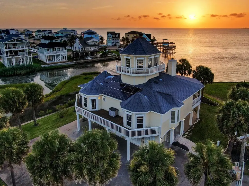 22621 Bay Point Drive, Galveston, TX 77554 - #1