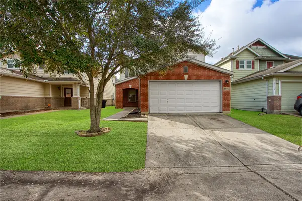 2666 Skyview Downs Drive, Houston, TX 77047