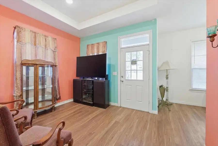 1050 Avenue C, Beaumont, TX 77701 - #3