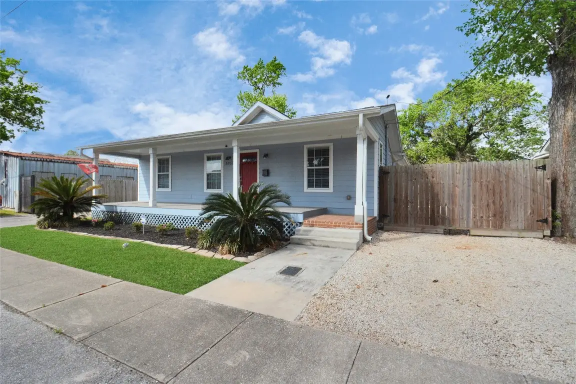 5705 Cochran Street, Houston, TX 77009 - #1