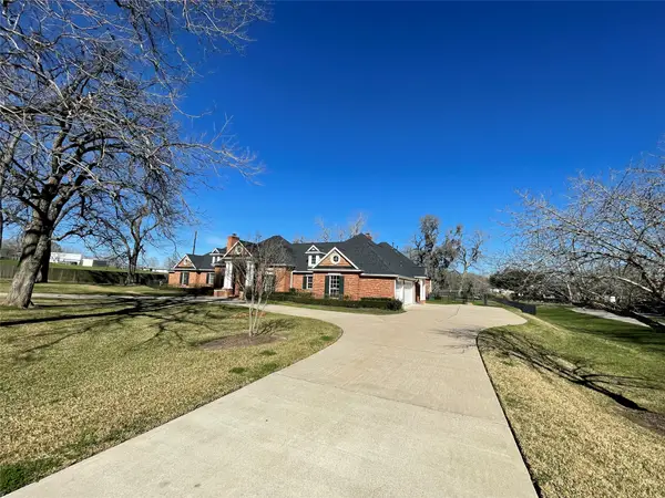 33218 W Forest Court, Fulshear, TX 77441
