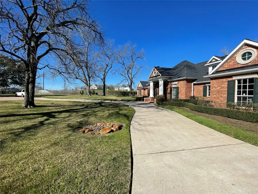 33218 W Forest Court, Fulshear, TX 77441 - #2