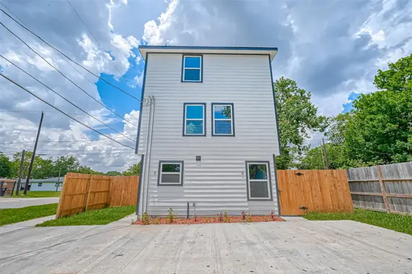 8125 Eastover Street #B, Houston, TX 77028