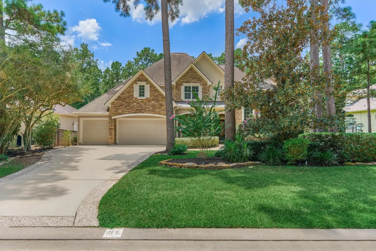 94 E Bracebridge Circle, The Woodlands, TX 77382 - #1
