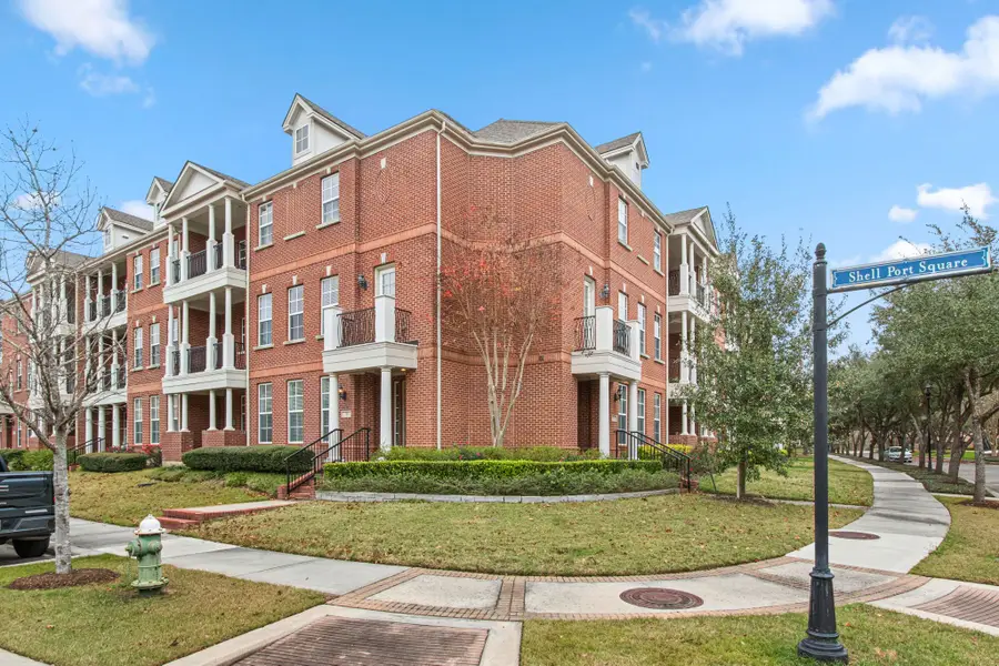 70 Shell Port Square, The Woodlands, TX 77380 - Image #3