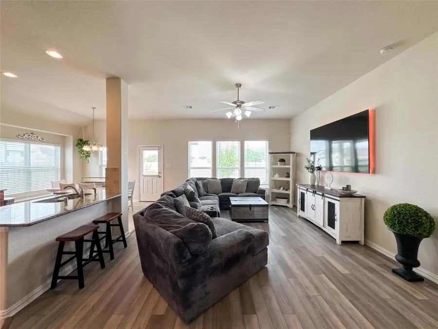 3612 Gracie Circle, Pearland, TX 77584 - #3