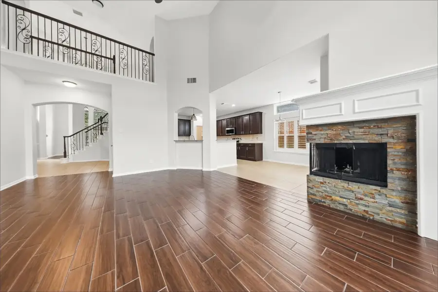 10803 Lake Riata Lane, Cypress, TX 77433 - #2