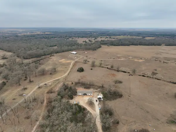 2408 W Highway 79, Buffalo, TX 75831