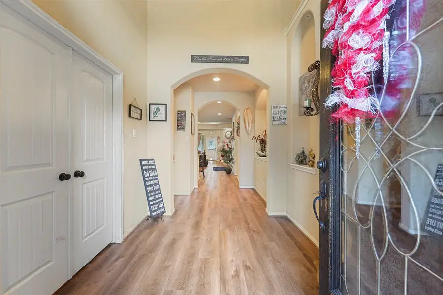 111 Quail Meadow Drive, Conroe, TX 77384 - Image #2