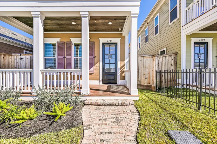 2519 S Houston Avenue, Pearland, TX 77581 - #3