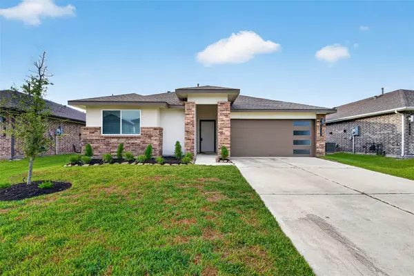 711 Boer Plains Drive, Rosharon, TX 77583