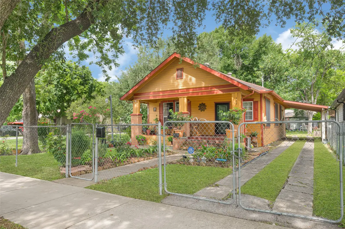 230 Lenox Street, Houston, TX 77011 - #1