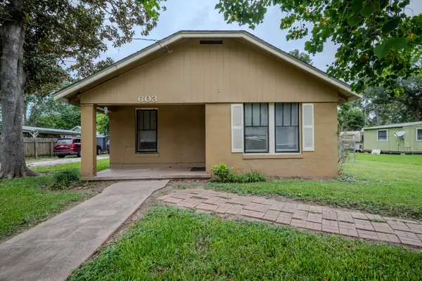 603 N Resident Street, Wharton, TX 77488