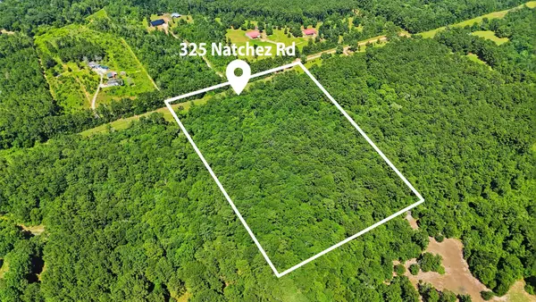 325 Natchez Road, Livingston, TX 77351