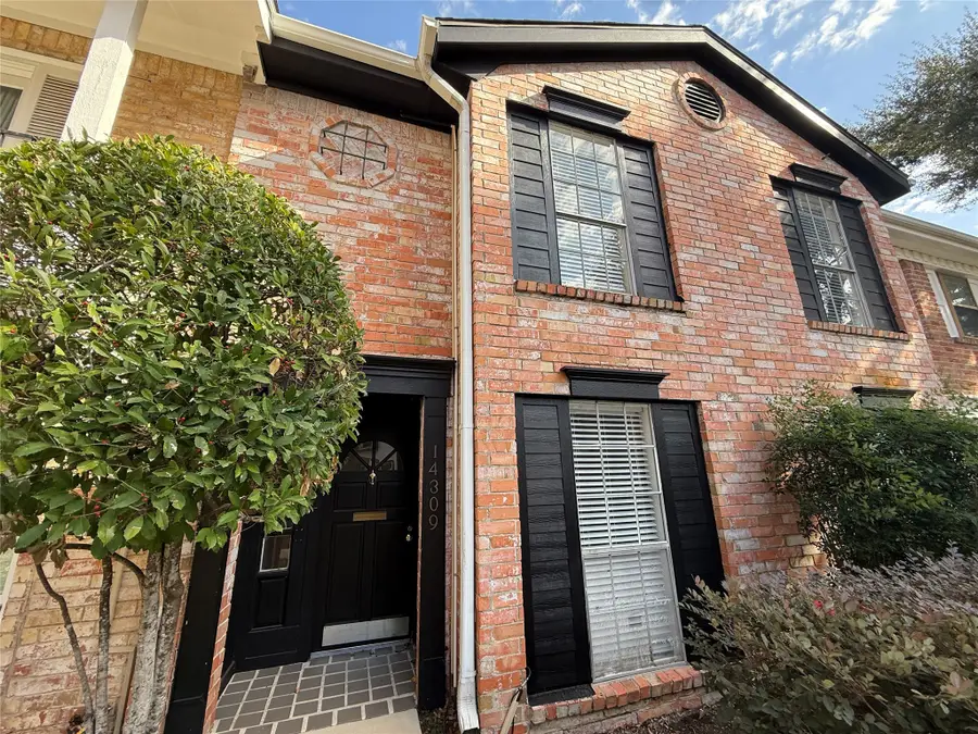 14309 Misty Meadow Lane, Houston, TX 77079 - Image #2