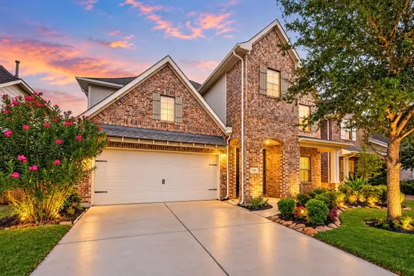 11202 Bluewater Lagoon Circle, Cypress, TX 77433