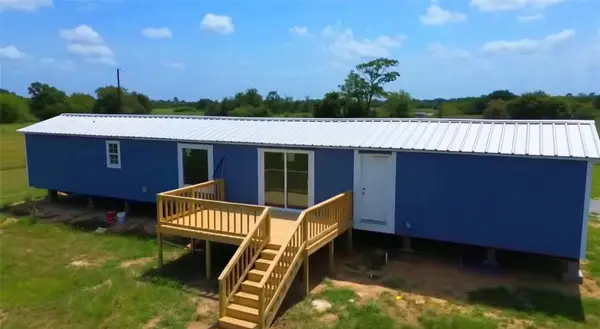 1087 Cr 141, Rock Island, TX 77470