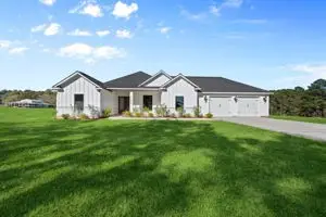 11695 Amberwood Drive, Montgomery, TX 77356 - Image #1