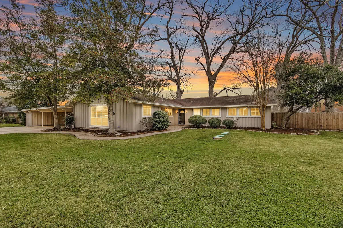 215 Neal Road, Wharton, TX 77488 - Image #1