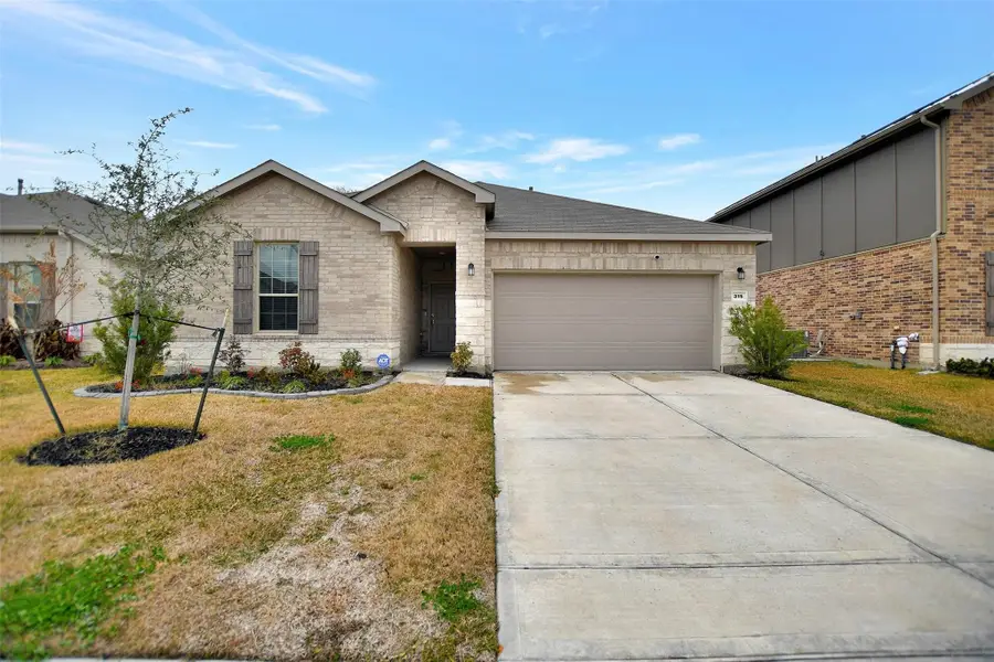 315 Appaloosa Drive, Alvin, TX 77511 - #2