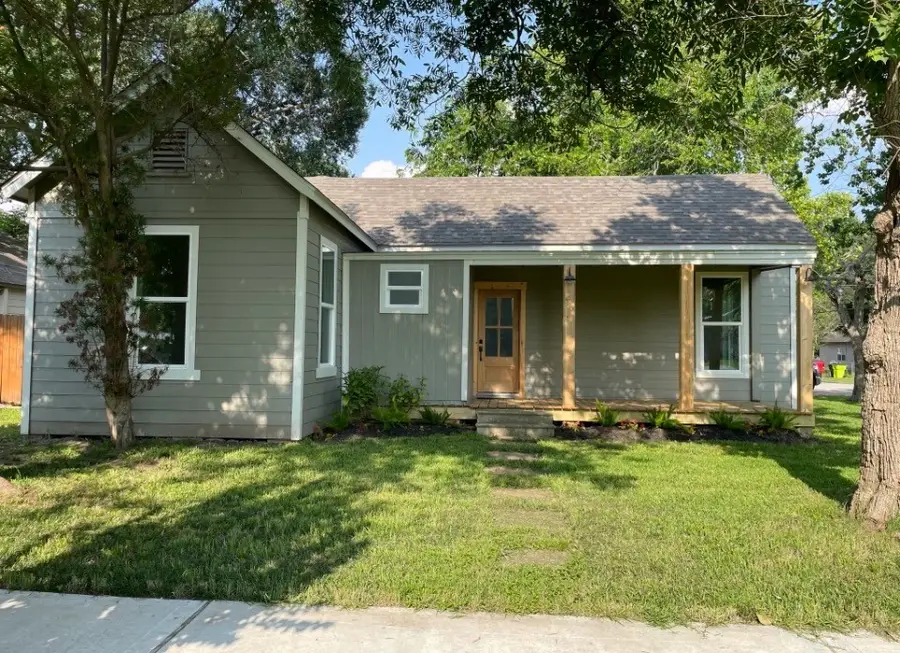 1219 5th St, Rosenberg, TX 77471 - #3