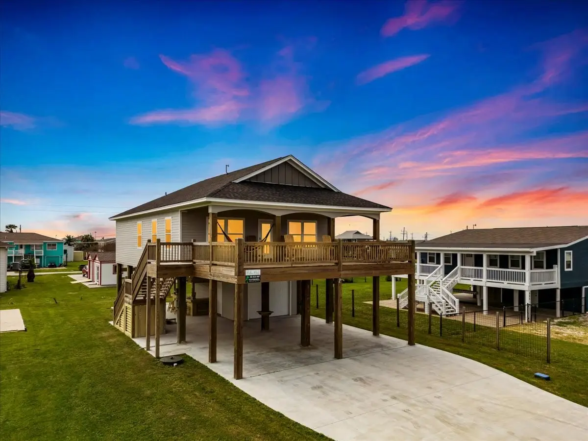 961 Palmetto Drive, Crystal Beach, TX 77650 - #1