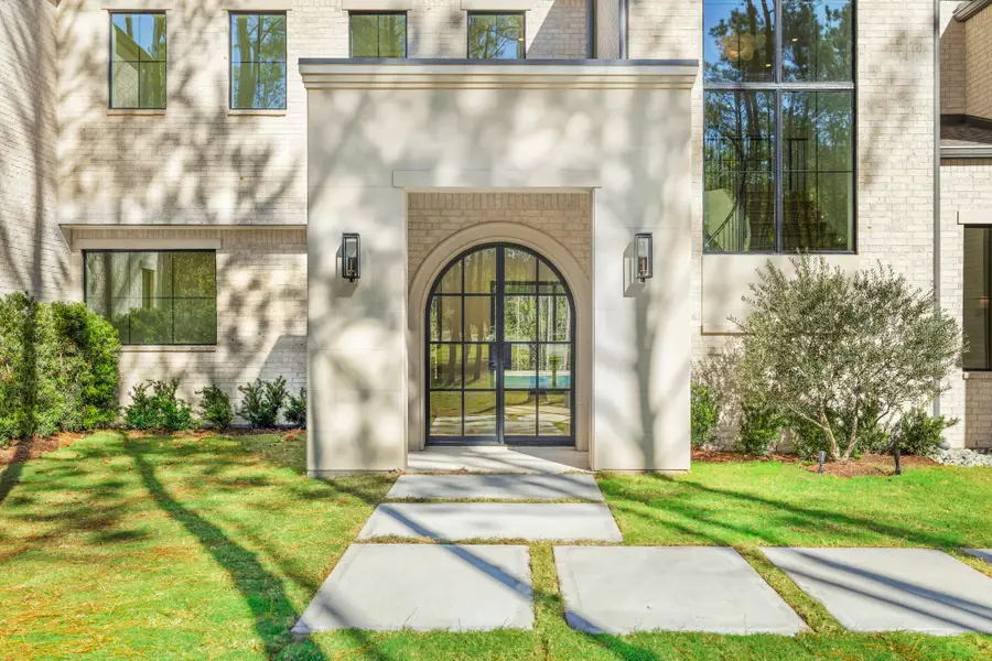 4801 Hawk Canyon Court, Montgomery, TX 77316 - Image #2