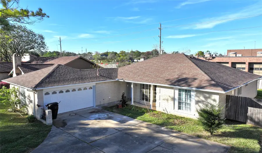 5702 Arncliffe Drive, Houston, TX 77088 - #2