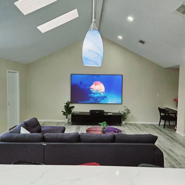 6507 Briar Glade Drive, Houston, TX 77072