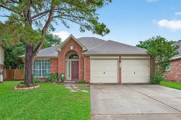 9718 Trailing Moss Court, Houston, TX 77064