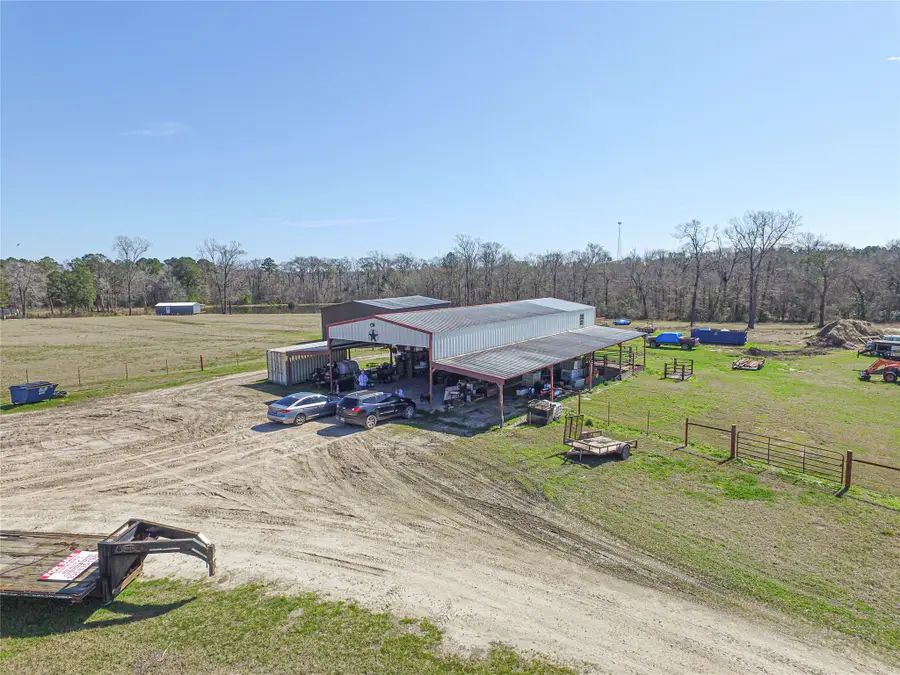 684 Hooks Road, Corrigan, TX 75939 - Image #3