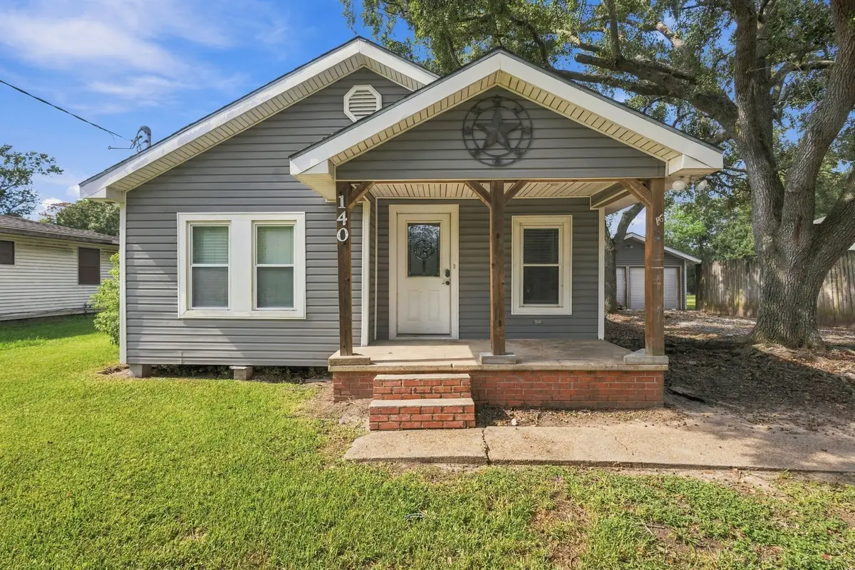 140 9th Avenue, Nederland, TX 77627 - #1