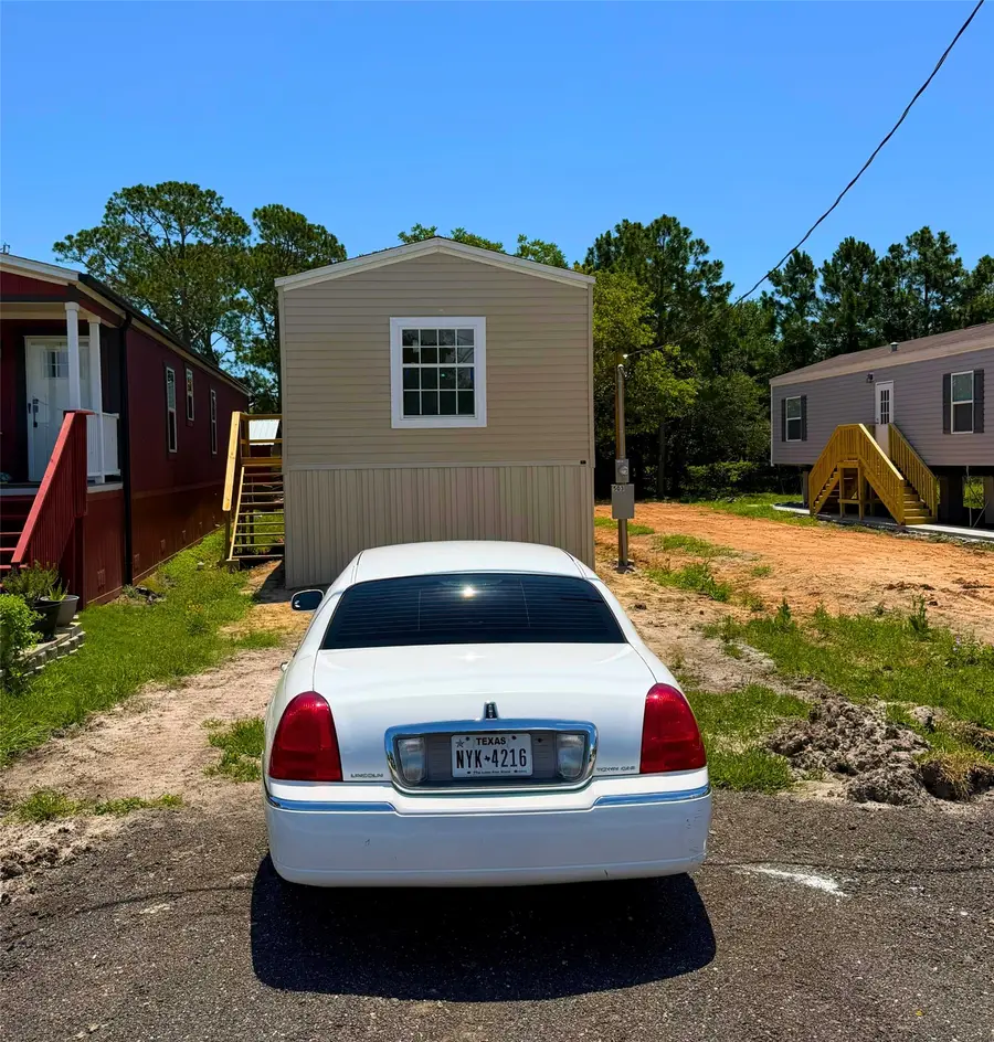 503 7th Street, San Leon, TX 77539 - #3