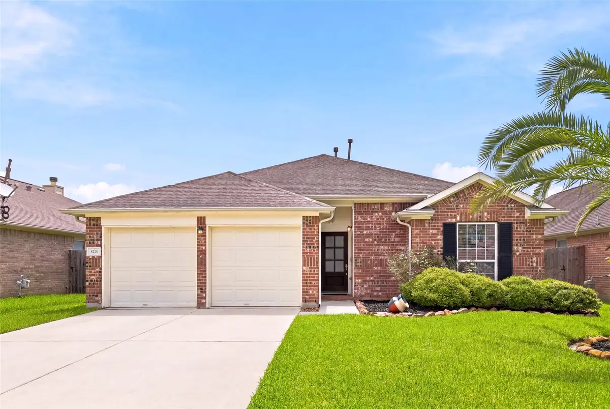 8226 Mandalay Bay Drive, Baytown, TX 77523 - #1
