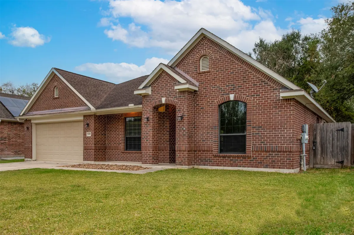 1997 Brentwood Drive, Alvin, TX 77511 - Image #1
