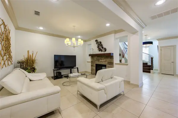 13606 Teal Bluff Lane, Houston, TX 77077