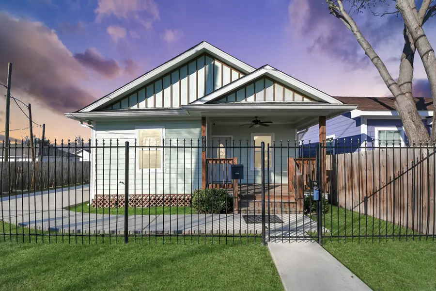 3703 Lila Street, Houston, TX 77026 - #3