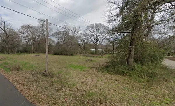 11245 Hillside Drive, Berryville, TX 75763