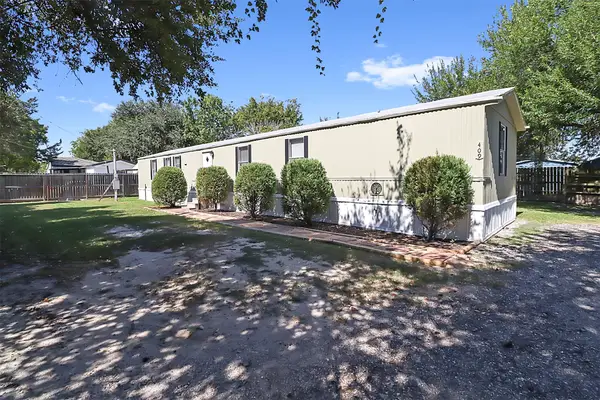 409 Fig Orchard Road, Highlands, TX 77562