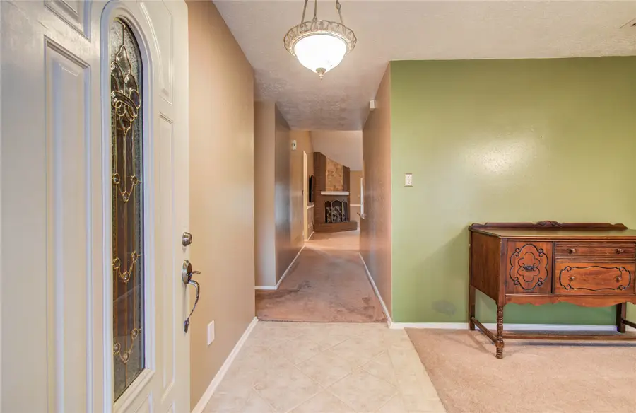 11315 Chelsea Walk Drive, Houston, TX 77066 - Image #2