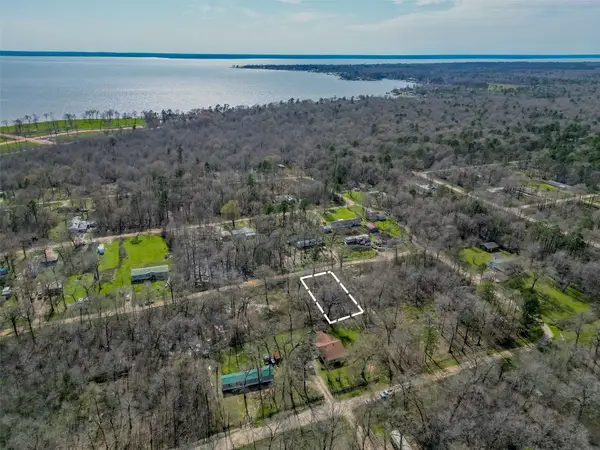 376 Tomahawk Trail, Livingston, TX 77351